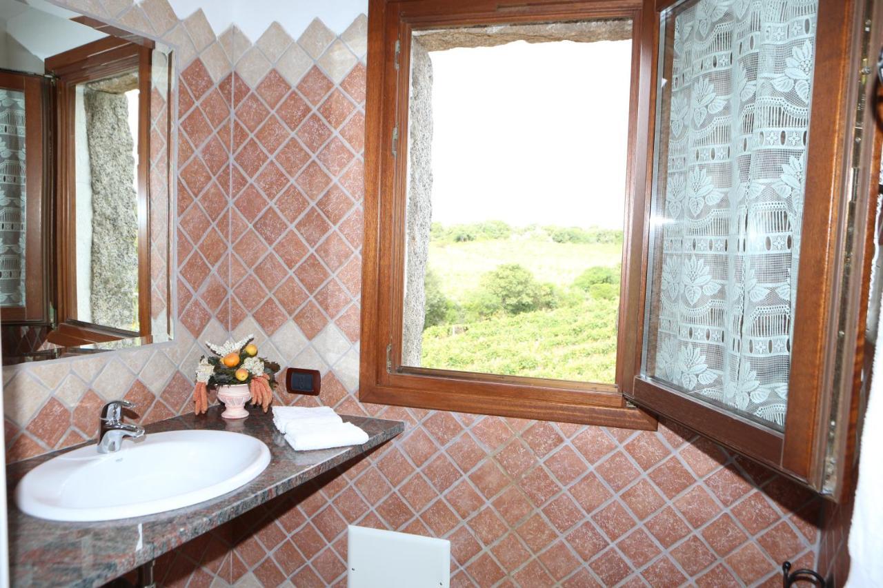 Agriturismo Vermentino Monti エクステリア 写真